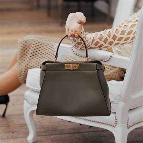 fendi peekaboo 码|Fendi peekaboo handbag.